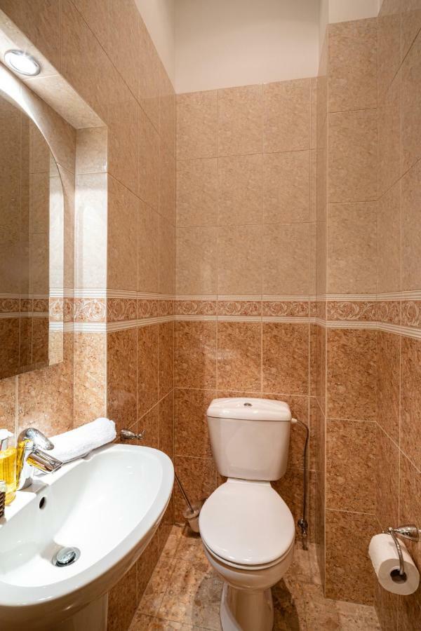 Old Riga 2 Bedroom Vecpilsetas Street Apartment Luaran gambar