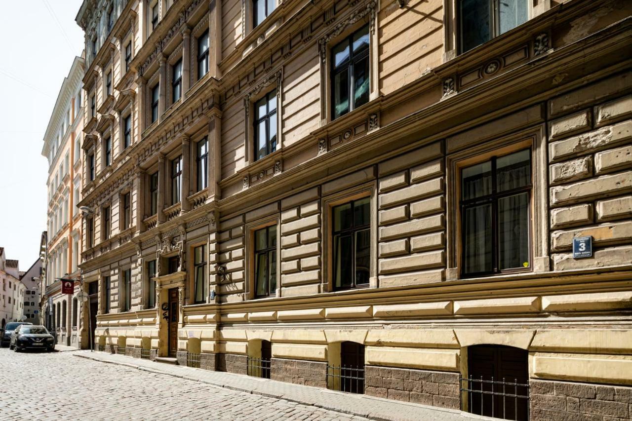 Old Riga 2 Bedroom Vecpilsetas Street Apartment Luaran gambar